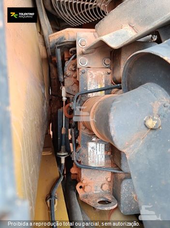Retro Escavadeira Caterpillar 416E