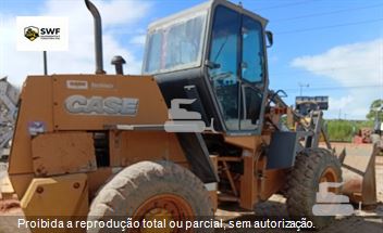 Pá Carregadeira Case W20E