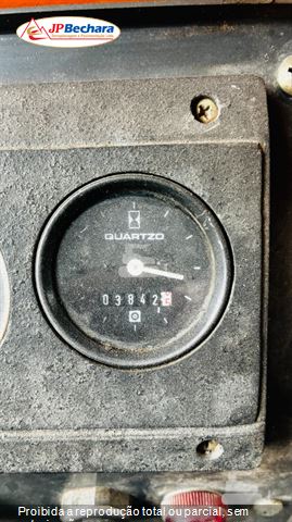 Pá Carregadeira Case W20E