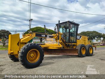 Motoniveladora Caterpillar 140K