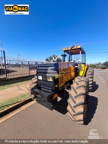 Trator Agrícola Valmet/Valtra 1580