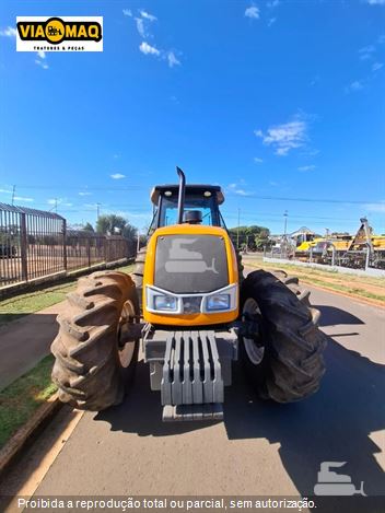 Trator Agrícola Valtra BH185