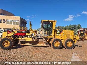 Motoniveladora Caterpillar 12K