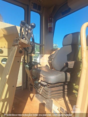 Motoniveladora Caterpillar 12K