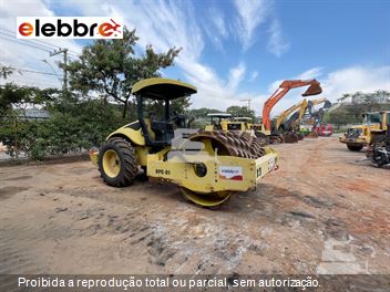 Rolo Compactador Muller VAP70