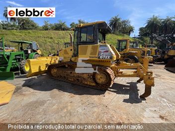 Trator de Esteira Komatsu D61-EX