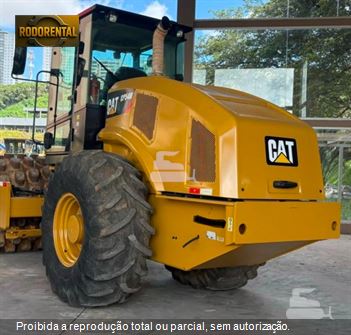 Rolo Compactador Caterpillar CP-54B