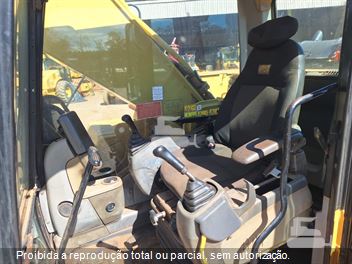 Escavadeira Caterpillar 336DL