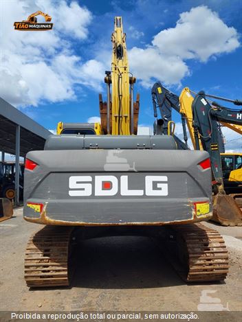 Escavadeira SDLG LG6225E