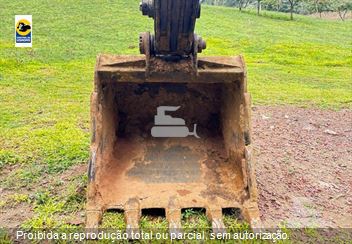 Escavadeira Volvo EC210BLC