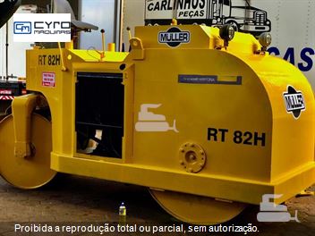 Rolo Compactador Muller RT82H