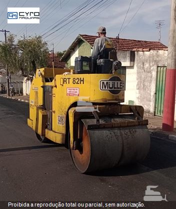 Rolo Compactador Muller RT82H