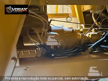 Pá Carregadeira Michigan 75III