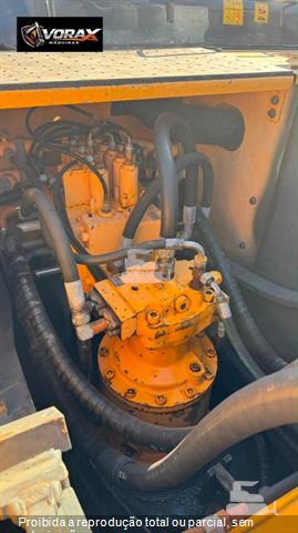 Escavadeira Hyundai R210LC-7