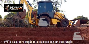 Retro Escavadeira New Holland B95B