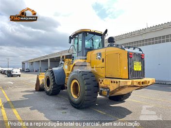 Pá Carregadeira John Deere 624K-II