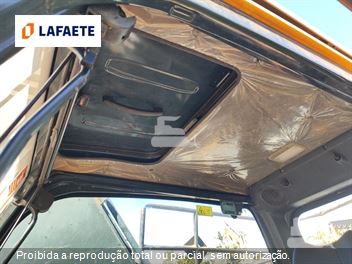 Escavadeira Hyundai R220LC-9