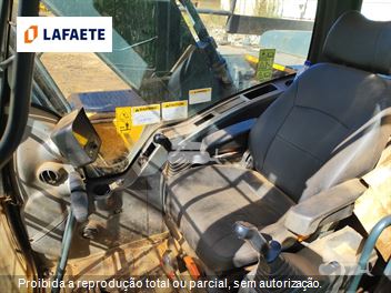 Escavadeira Hyundai R220LC-9