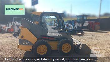 Mini-Carregadeira Volvo MC85C