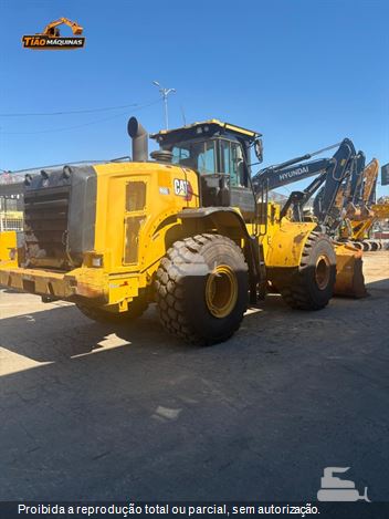 Pá Carregadeira Caterpillar 966L