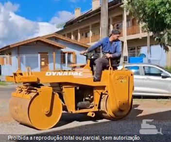 Rolo Compactador Dynapac CG11