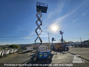 Plataforma Aérea (Elevatória) Genie GS 3268RT