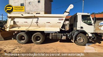 Caminhão Volvo VM 330 6x4 2p (Diesel) (E5)