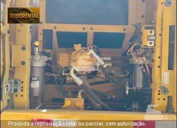 Escavadeira Caterpillar 336
