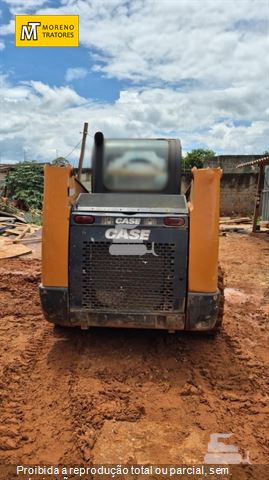 Mini-Carregadeira Case SR175