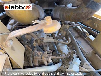 Trator de Esteira Caterpillar D10T