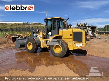 Pá Carregadeira John Deere 524K