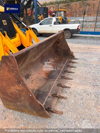 Retro Escavadeira JCB 3CX