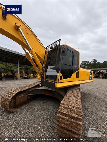 Escavadeira Komatsu PC350