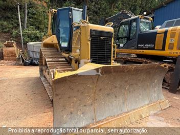 Trator de Esteira Caterpillar D6N