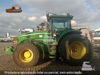 Trator Agrícola John Deere 7200J