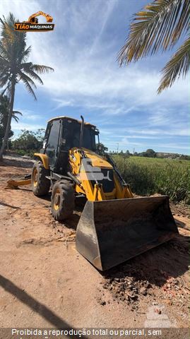 Retro Escavadeira JCB 3CX
