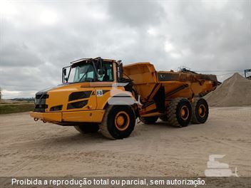 Caminhão Volvo A30