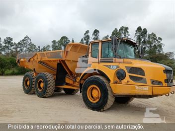 Caminhão Volvo A30