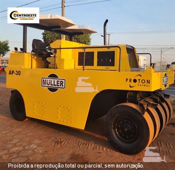 Rolo Compactador Muller AP30