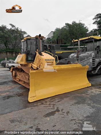 Trator de Esteira Komatsu D61-EX