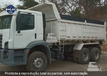 Caminhão Volkswagen 31-320 E Constellation 6x4 3-Eixos 2p (Diesel)