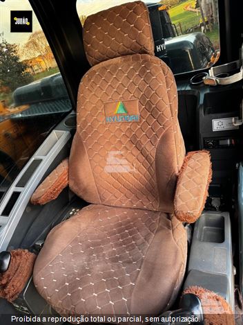 Escavadeira Hyundai R225L VS
