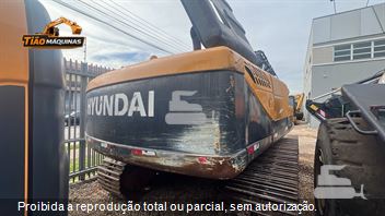 Escavadeira Hyundai R220LC-9S