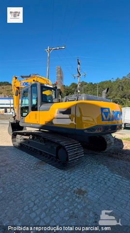 Escavadeira XCMG XE225BR