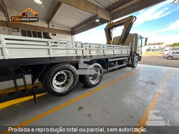 Caminhão Mercedes-Benz Atego 2426 6x2 2p (Diesel) (E5)