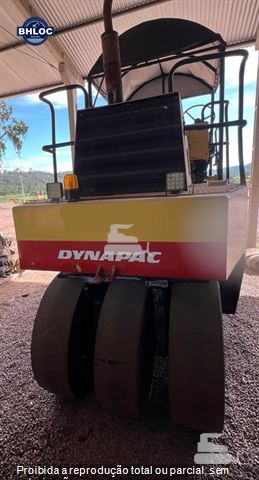 Rolo Compactador Dynapac CP221
