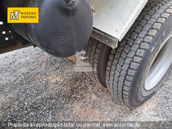 Caminhão Volkswagen 17-220/17-220 Worker 3-Eixos 2p (Diesel)