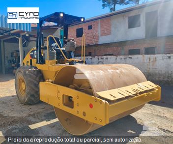 Rolo Compactador Caterpillar CP-533C