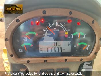 Motoniveladora Caterpillar 140M