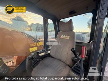 Escavadeira Case CX220B